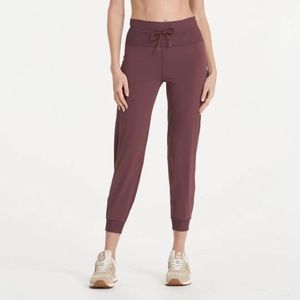 Vuori Lightweight Joggers